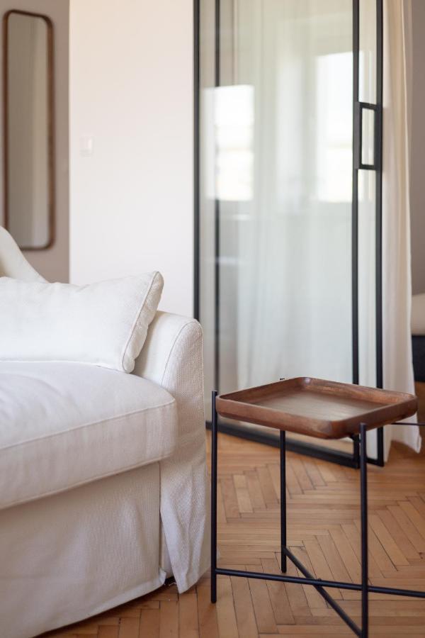 Designer Apartment In The Central ワルシャワ エクステリア 写真