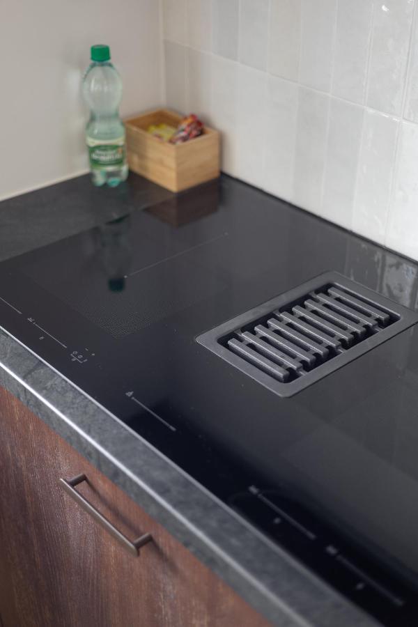 Designer Apartment In The Central ワルシャワ エクステリア 写真