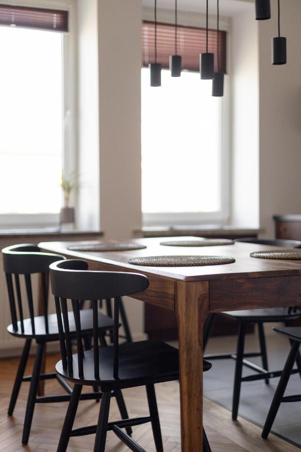 Designer Apartment In The Central ワルシャワ エクステリア 写真