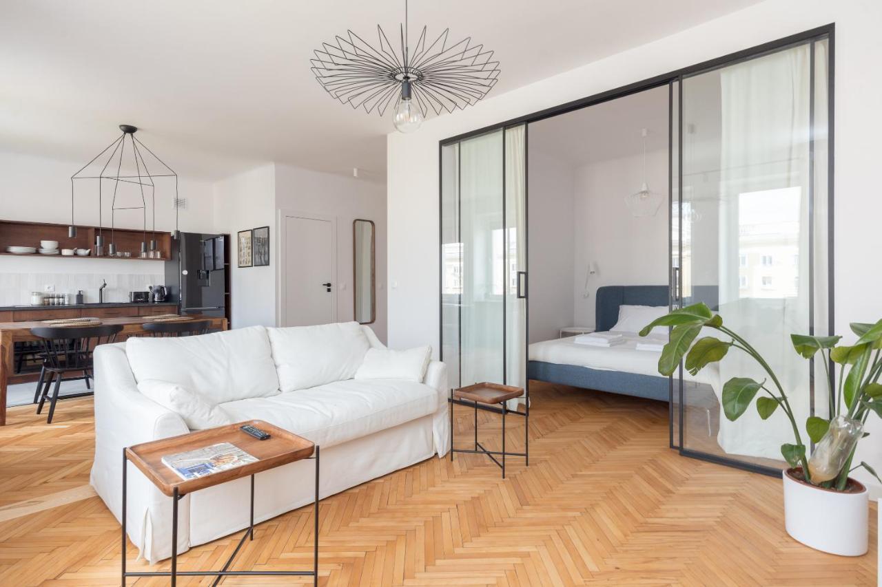 Designer Apartment In The Central ワルシャワ エクステリア 写真