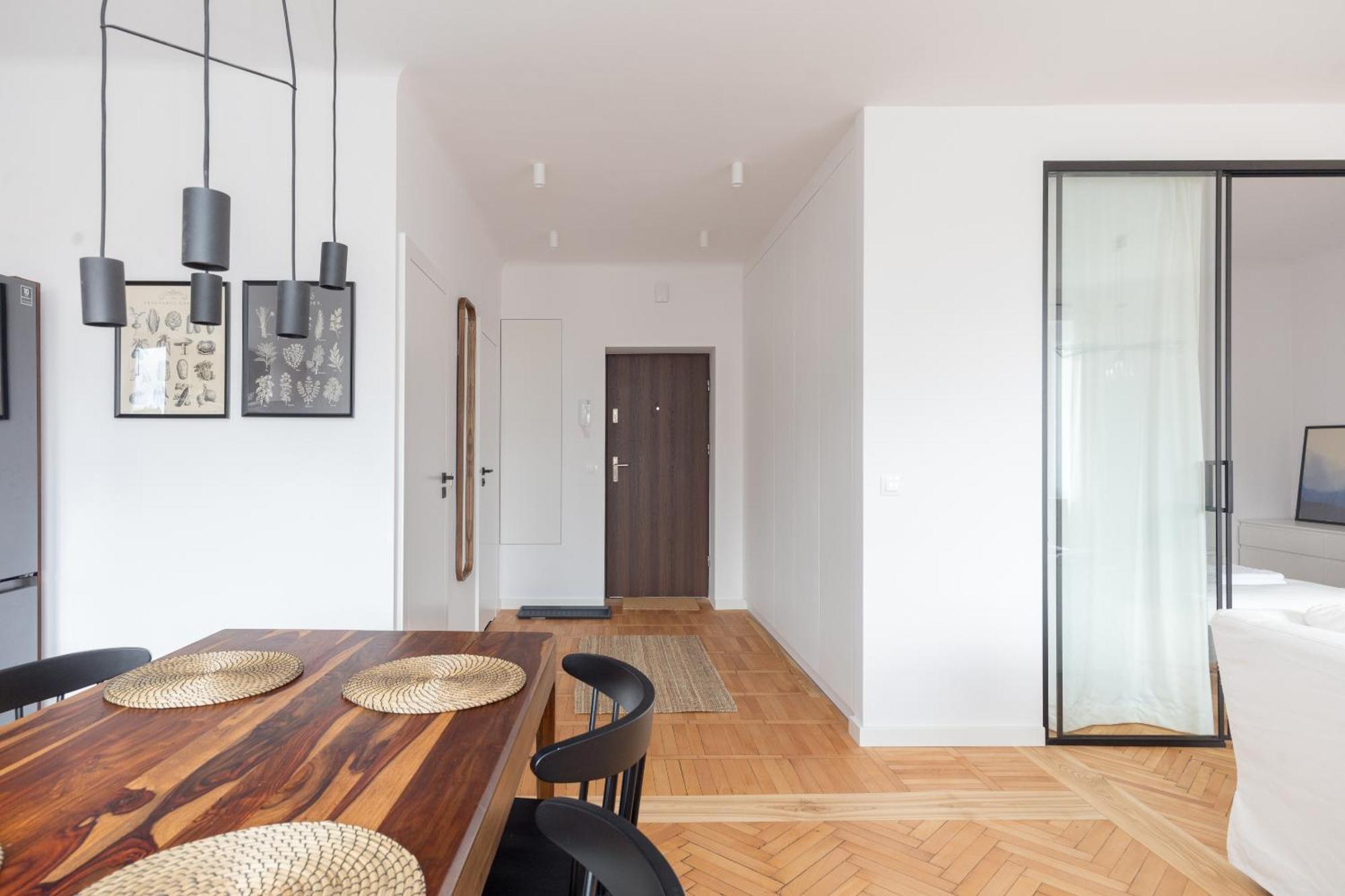 Designer Apartment In The Central ワルシャワ エクステリア 写真